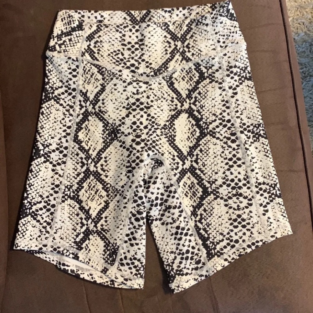 Balance Athletica python rider shorts